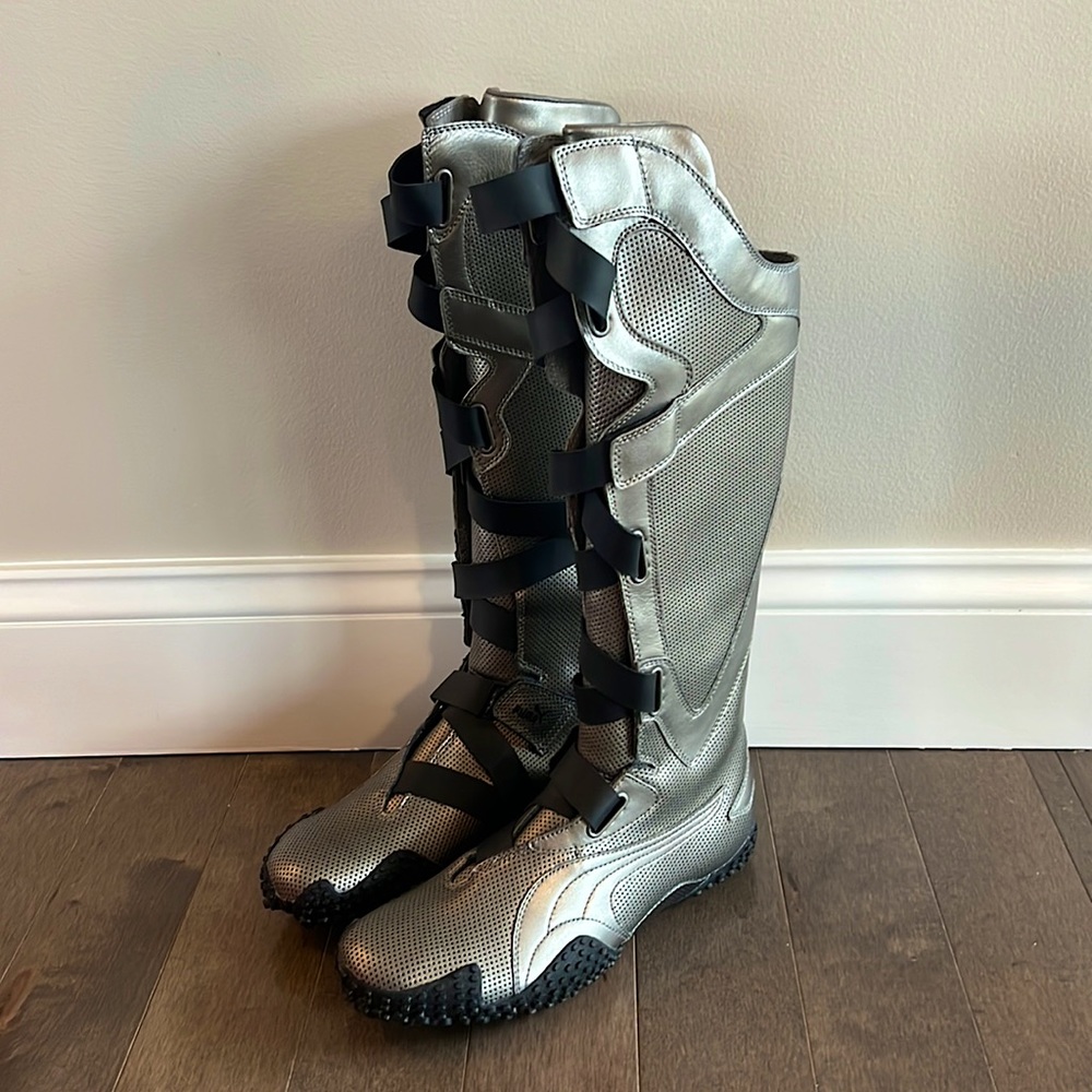 Puma Mostro Alto boot. Size 8 women.